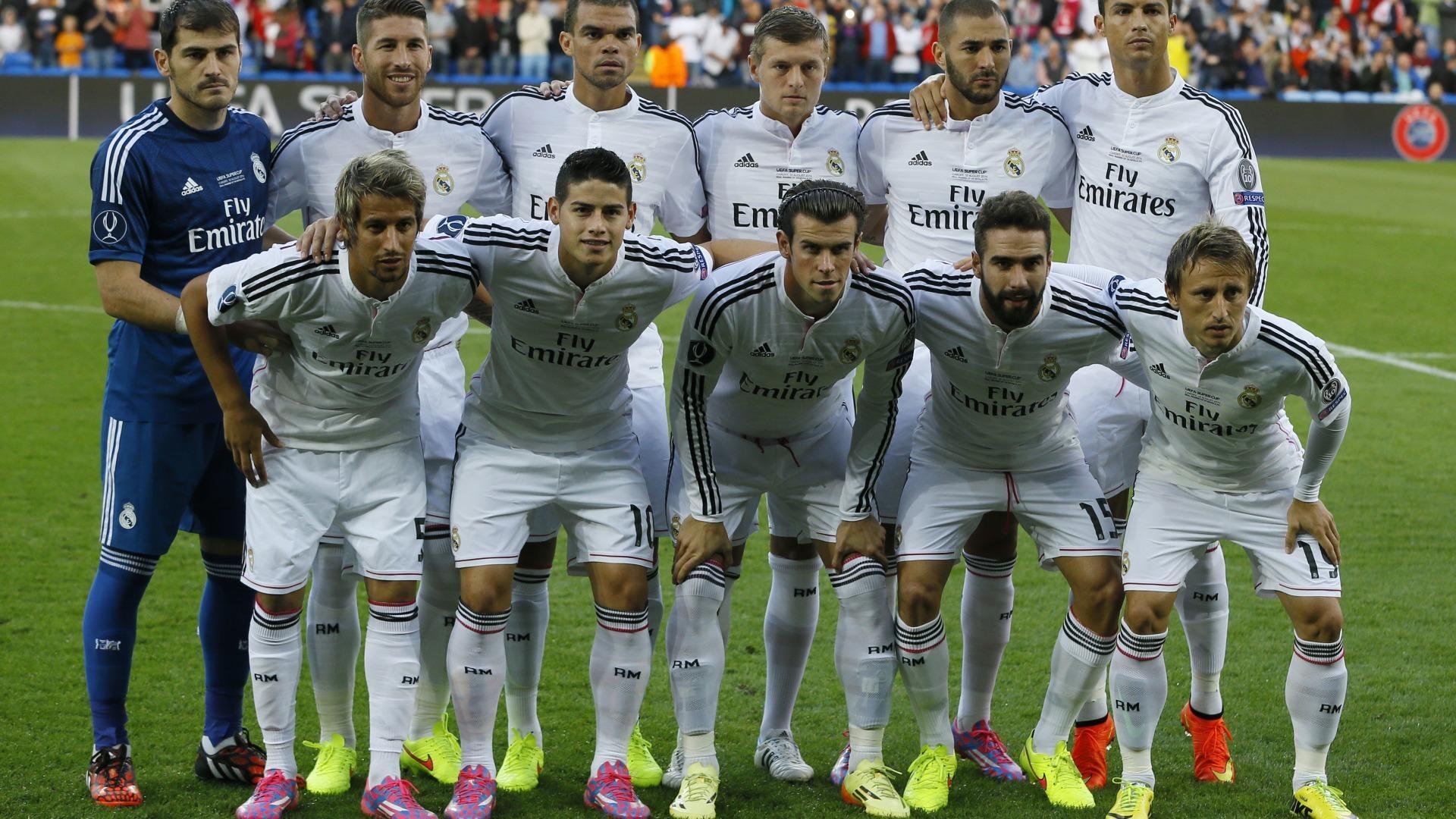 自由搏击冠军挑战赛热血开打现场爆满，自由搏击比赛现场