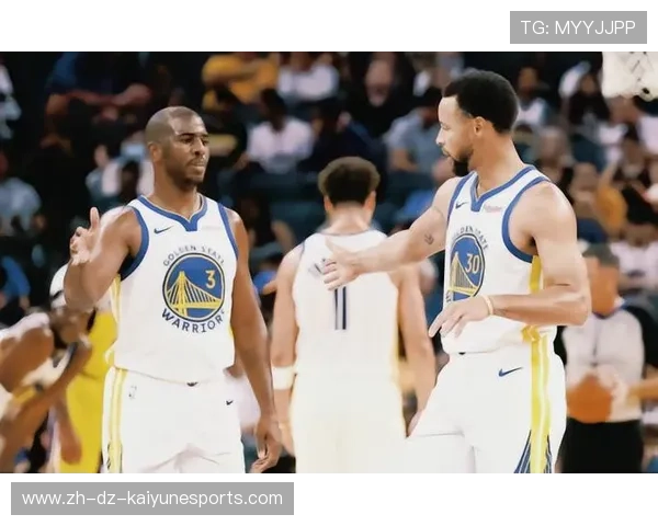 克雷三分连线，勇士篮球霸业再现辉煌，勇士克里斯集锦